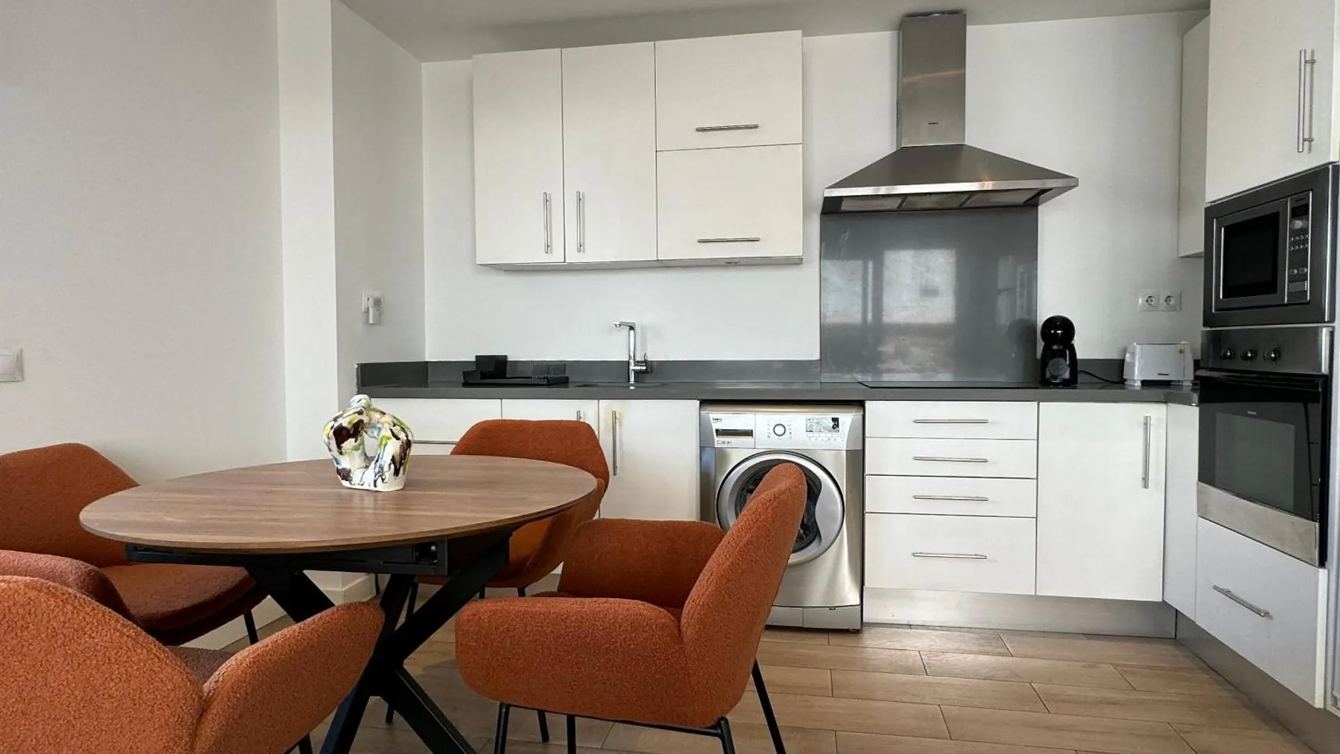 Casa Con Terraza Cerca De La Playa 6 Personas Apartment Malaga