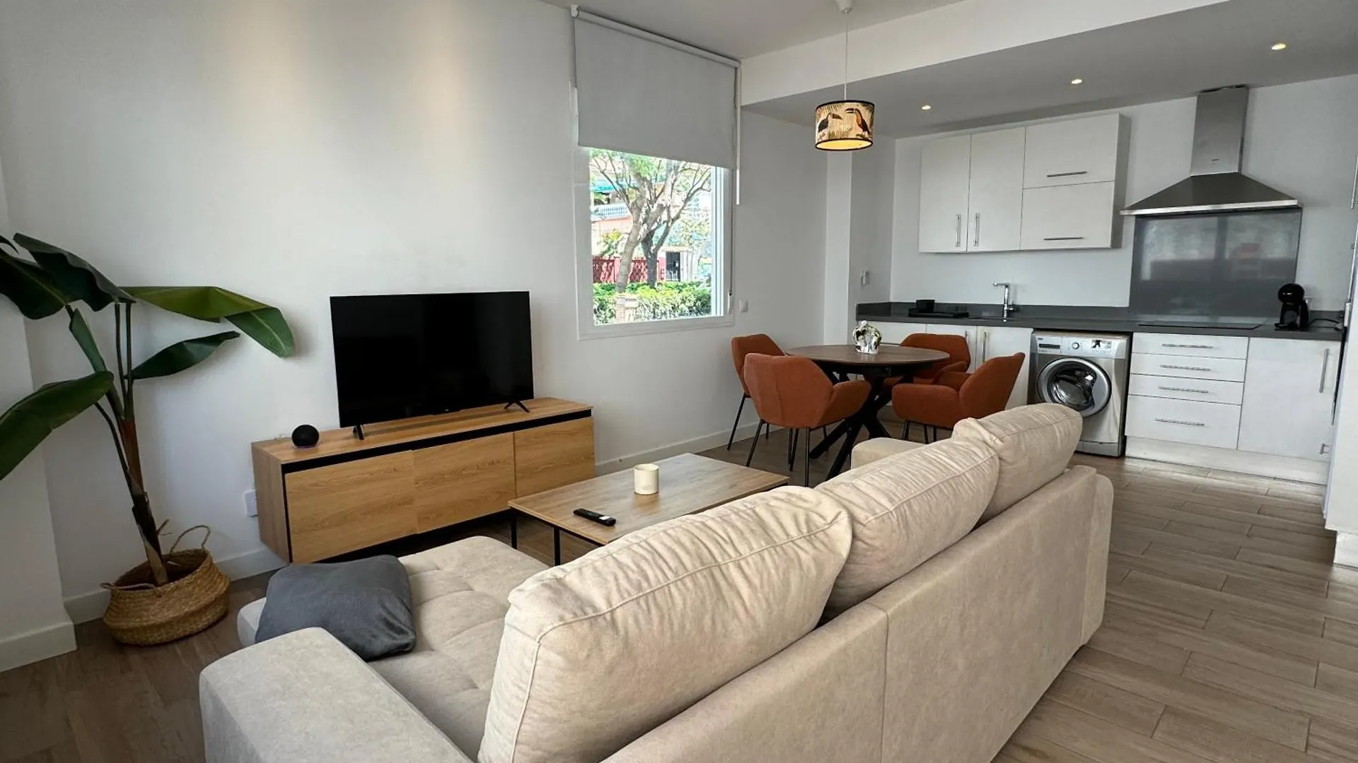 Apartmán Casa Con Terraza Cerca De La Playa 6 Personas Màlaga